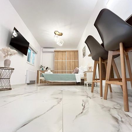 Corfu Airport Sweet Studio エクステリア 写真