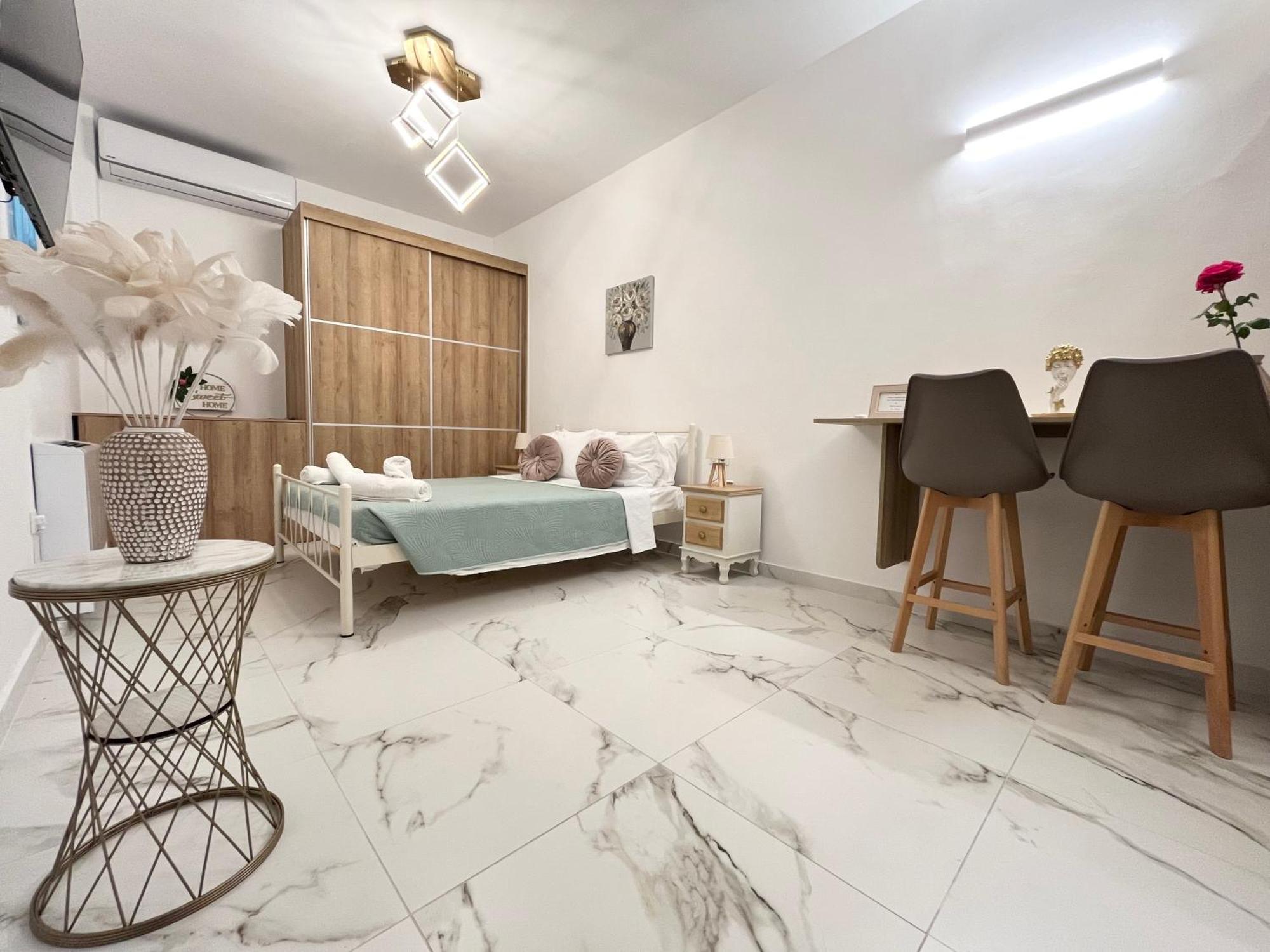 Corfu Airport Sweet Studio エクステリア 写真
