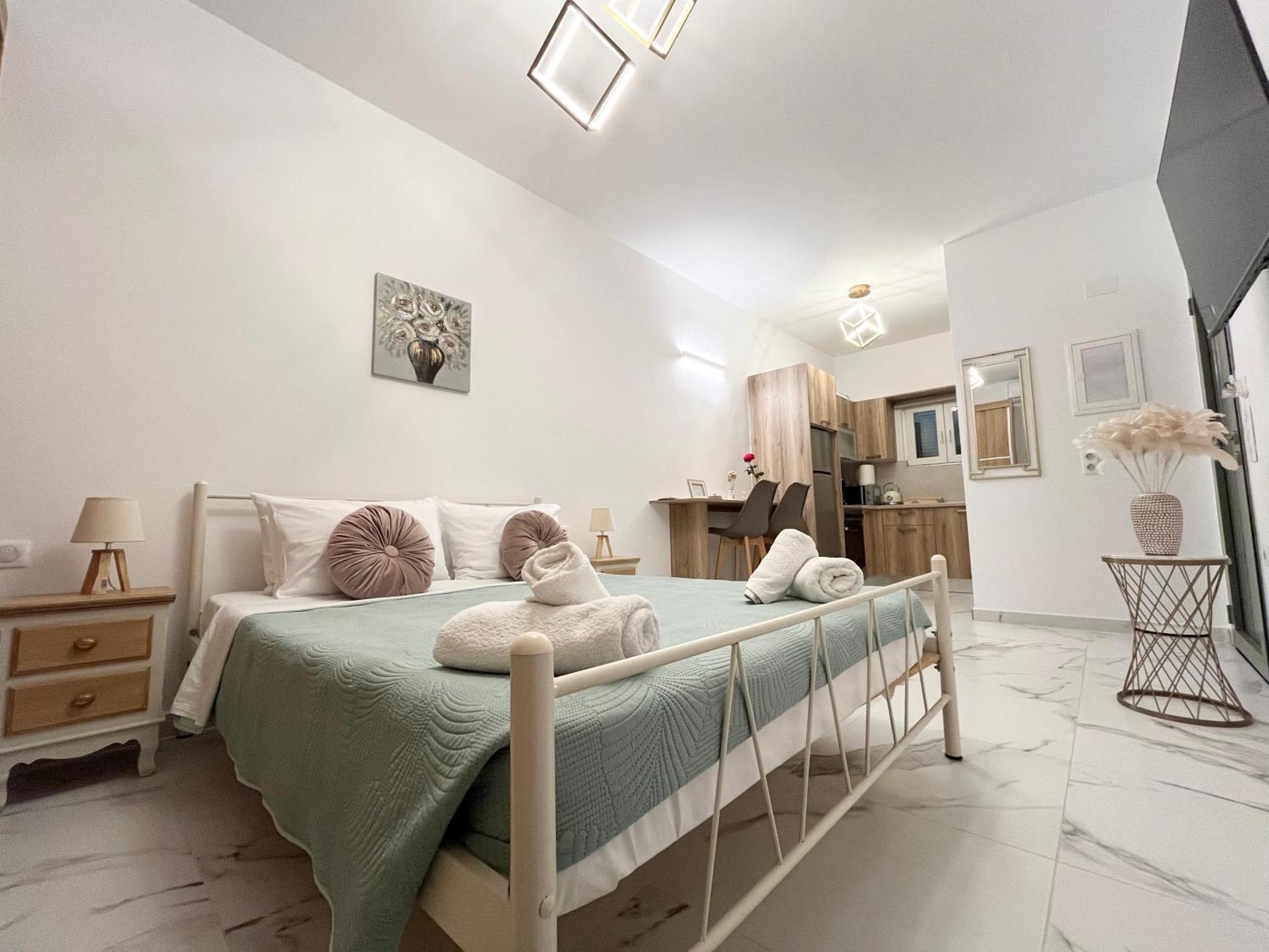 Corfu Airport Sweet Studio エクステリア 写真