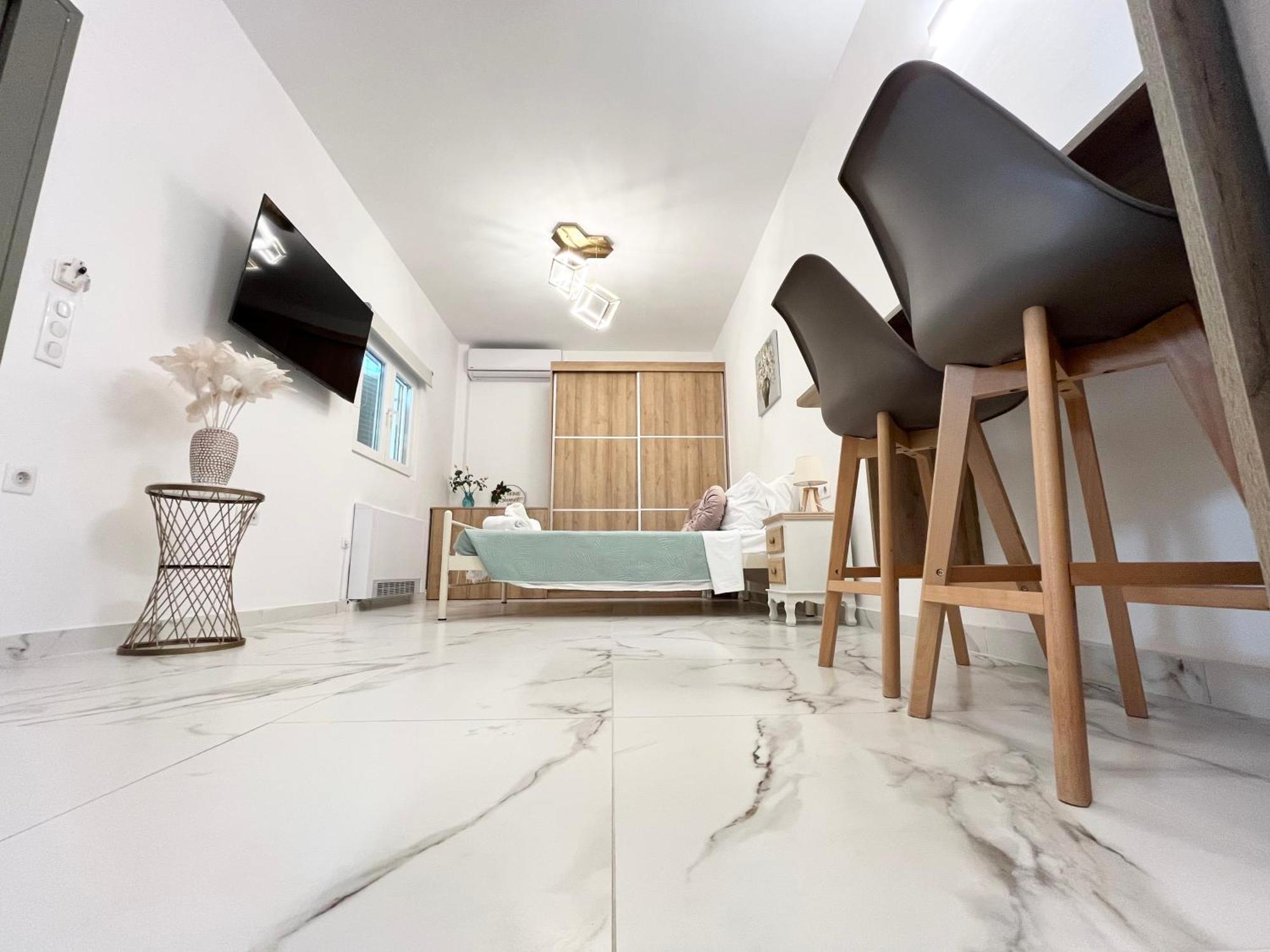 Corfu Airport Sweet Studio エクステリア 写真