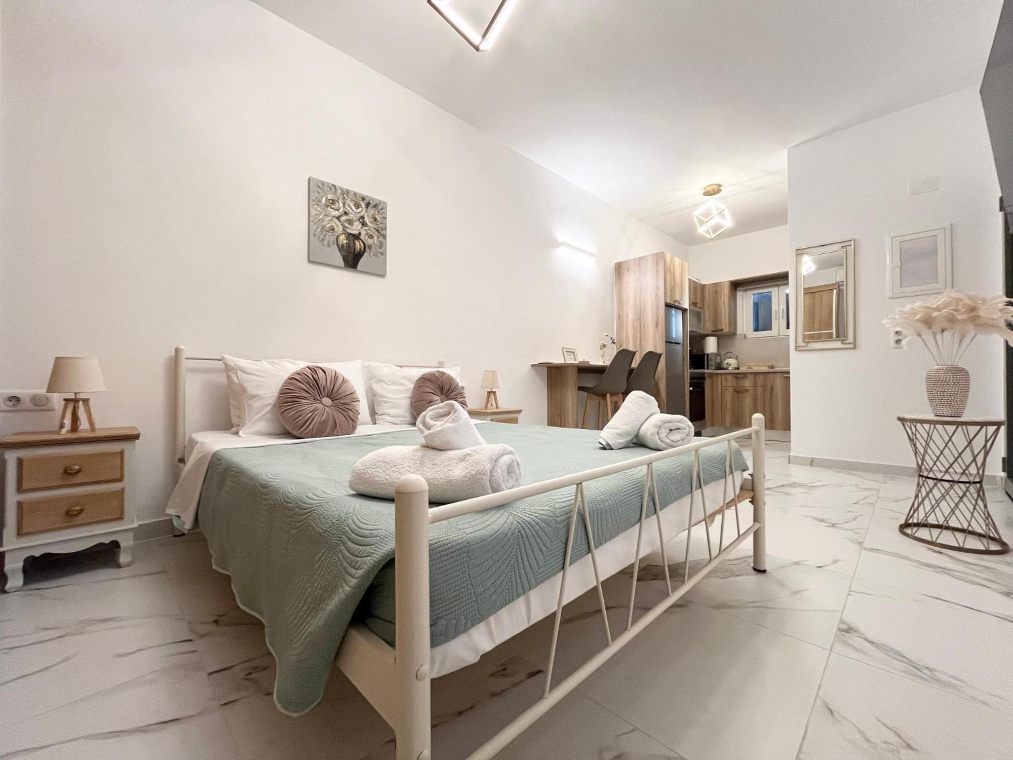 Corfu Airport Sweet Studio エクステリア 写真